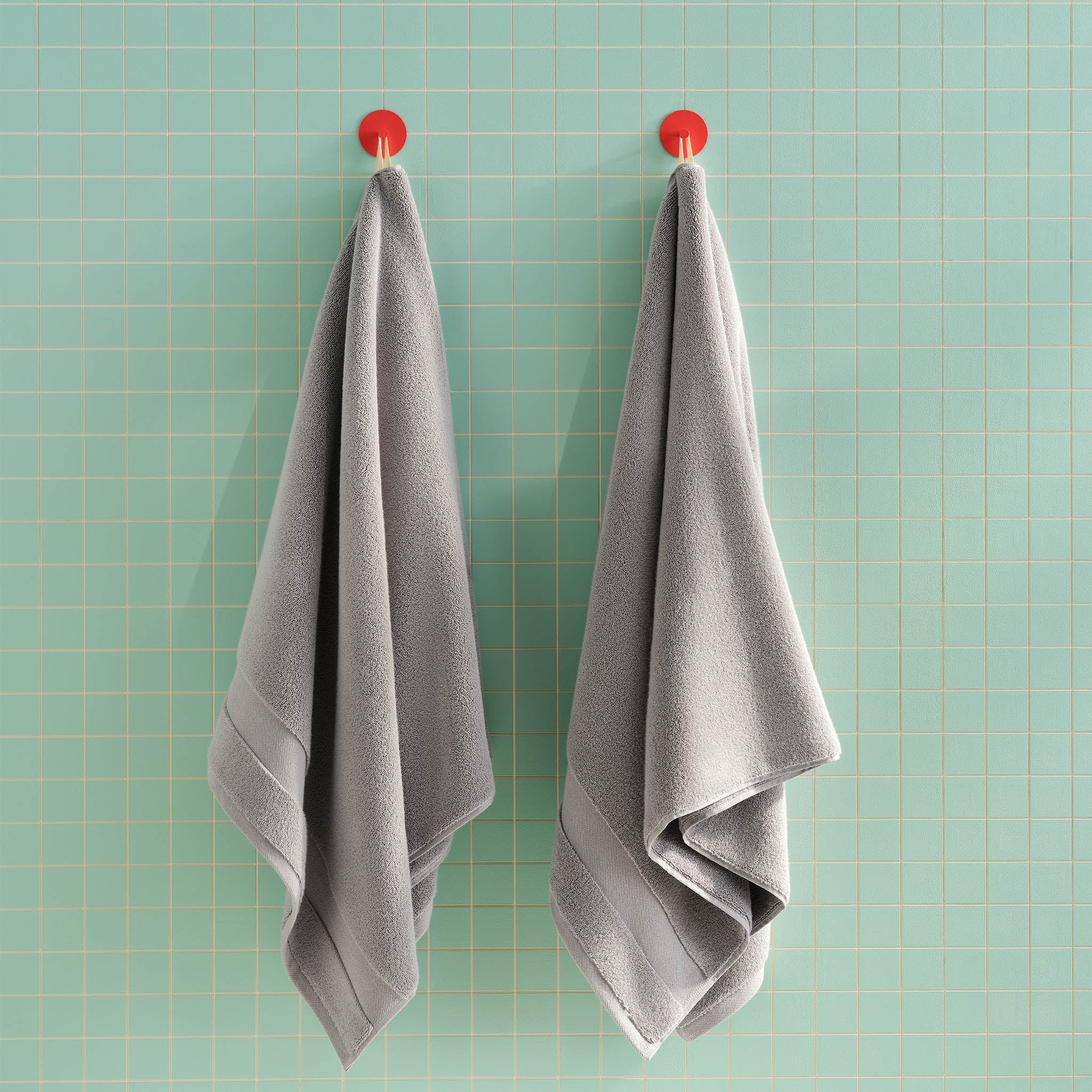 Super-Plush Turkish Cotton Bath Towels Set of 2